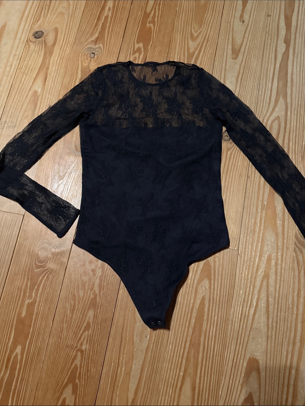 Abercrombie & Fitch Black Lace Long-Sleeve Bodysuit